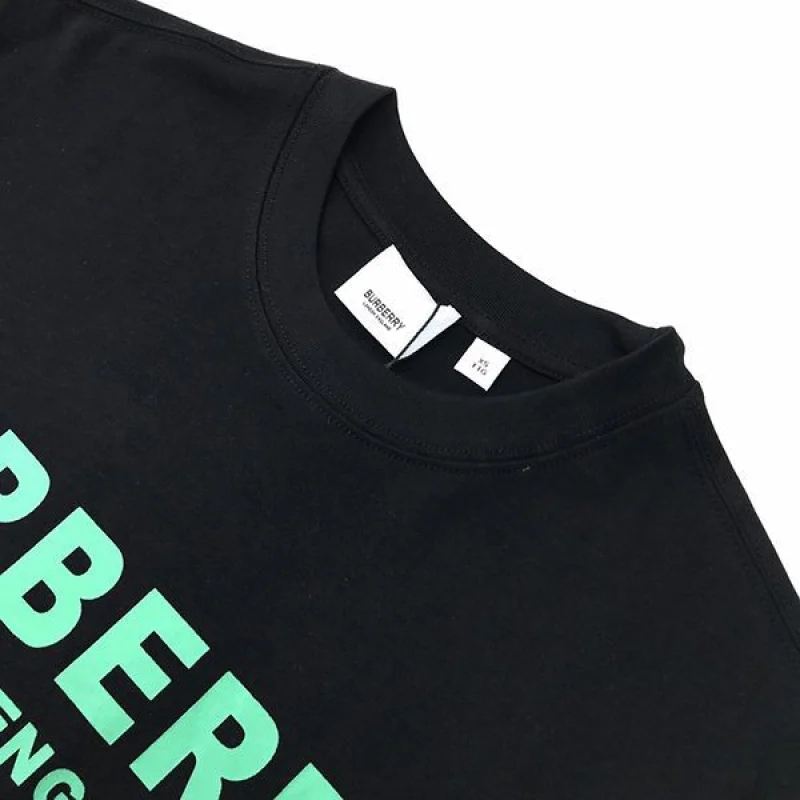 目を惹くカラーバーバリー ロゴコットンオーバーサイズTシャツ コピー 2色 Bax06236