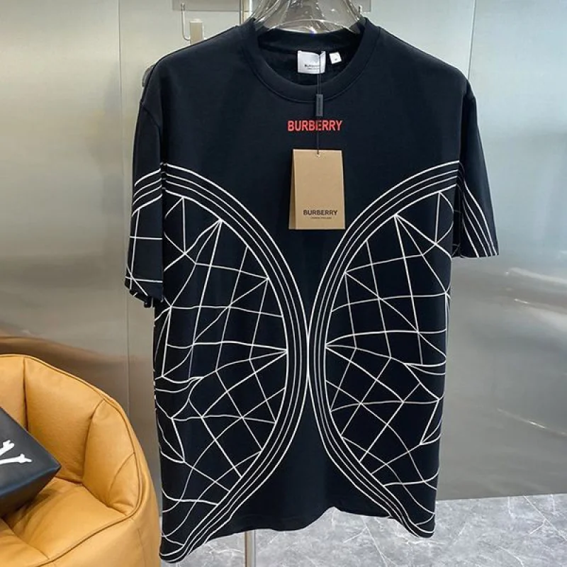 【日本未発売】バーバリー ロゴ オーバーサイズTシャツ コピー Bax42639