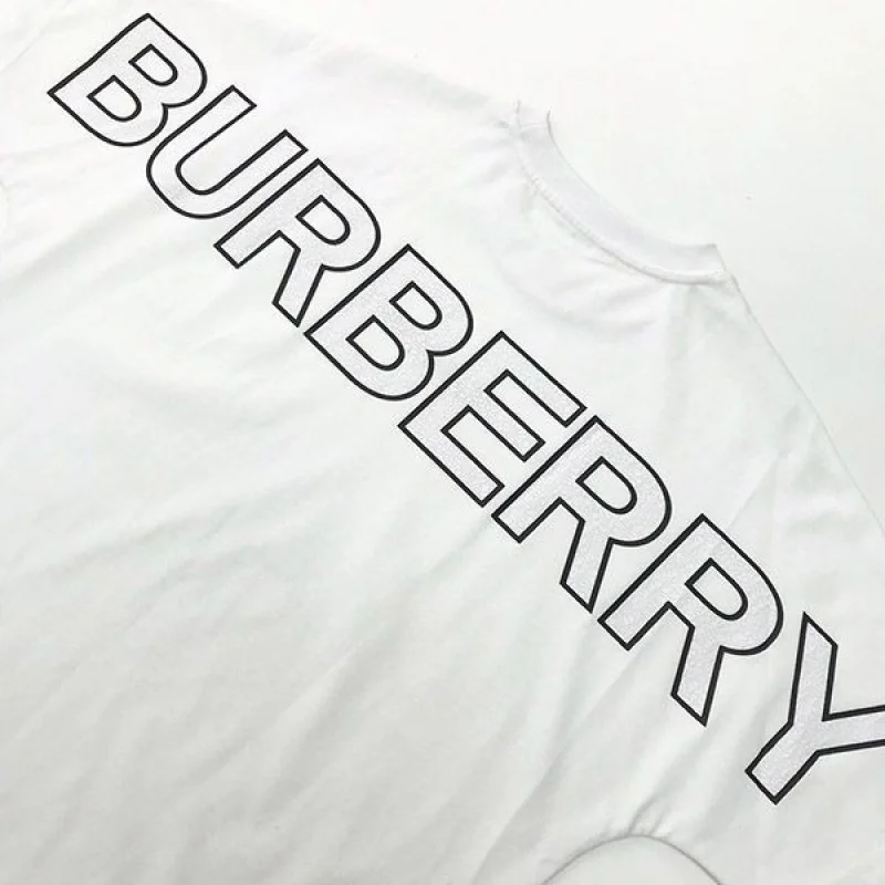 セール新作バーバリー Tシャツ スーパーコピー クルーネック 半袖 ロゴ Bay86994