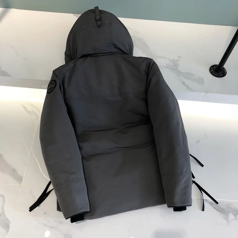 秋冬新作 カナダグース●ブラックレーベル コピー LYNDALE PARKA リンデール Cac88228 ダウン