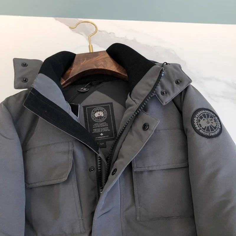 秋冬新作 カナダグース●ブラックレーベル コピー LYNDALE PARKA リンデール Cac88228 ダウン