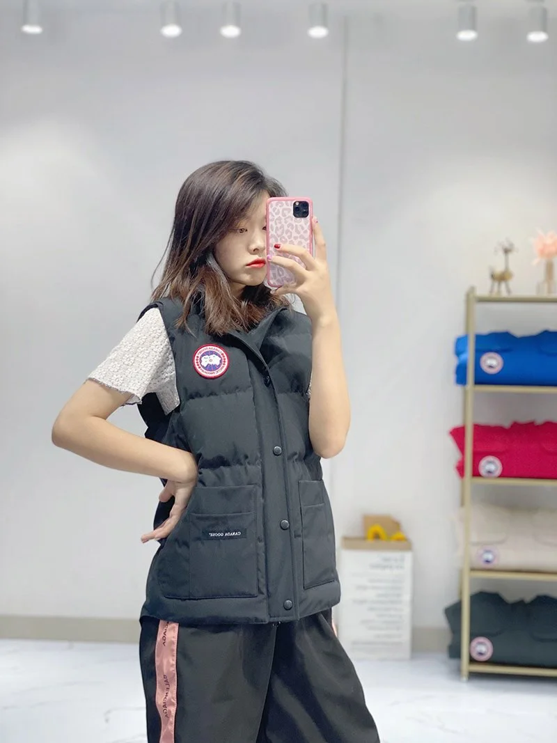 【日本未発売】カナダグース メンズ ダウンコピー GARSON ベスト Cad94653