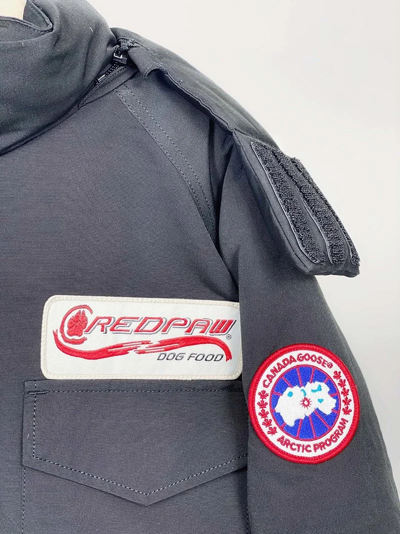 大人気!カナダグース Lance Mackey ワッペン付きダウンジャケット コピー コートブラック Cag18153