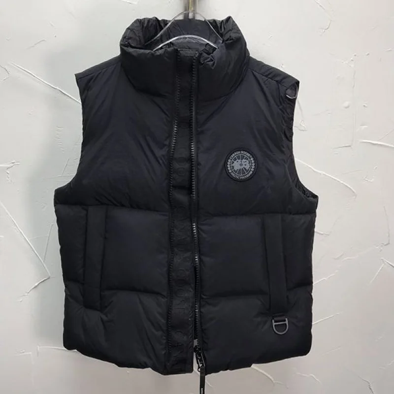 入手困難カナダグース EVERETT VEST PASTELS ダウンベスト 偽物 Caj38546