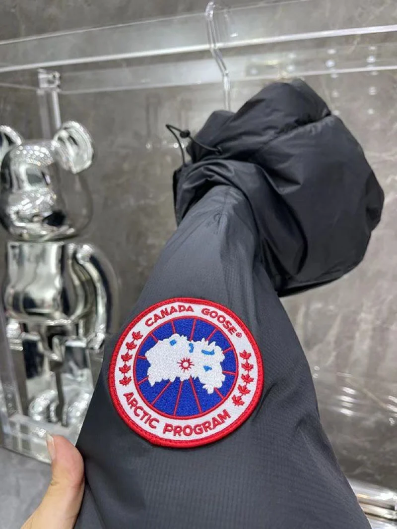 人気No1 カナダグース Cypress Jacket ダウンジャケット 偽物 Caj56529