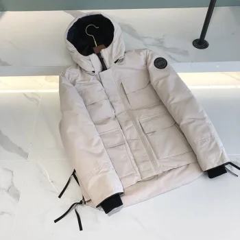 ★日本!!人気!カナダグース●ブラックレーベル 偽物 LYNDALE PARKA リンデール Cah46571