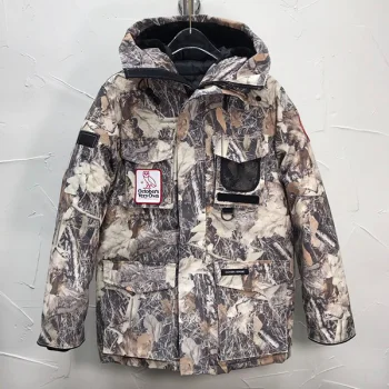 超希少!OVO x カナダグース Terrain Parka ダウンジャケット コピー Cak49614