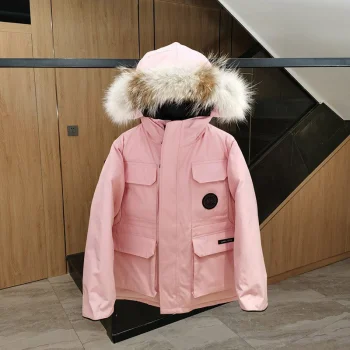 カナダグース服 Cat46307 スーパーコピー