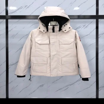 カナダグース服 Cav54563 スーパーコピー