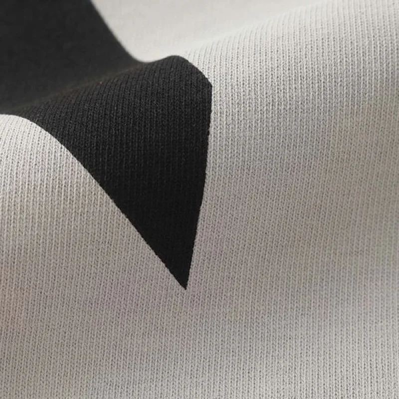 肌触り最高な シャネル Tシャツ コピー baw01491