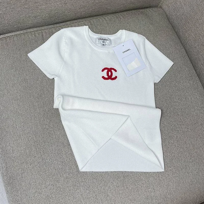 21AW新作シャネル トップス ロゴTシャツ スーパーコピー shh33244