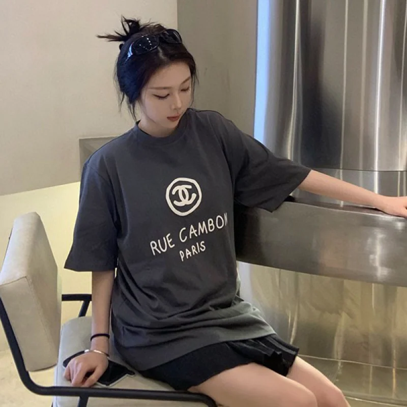 シャネルブランド ccロゴ コットン Tシャツ 偽物 shk33676