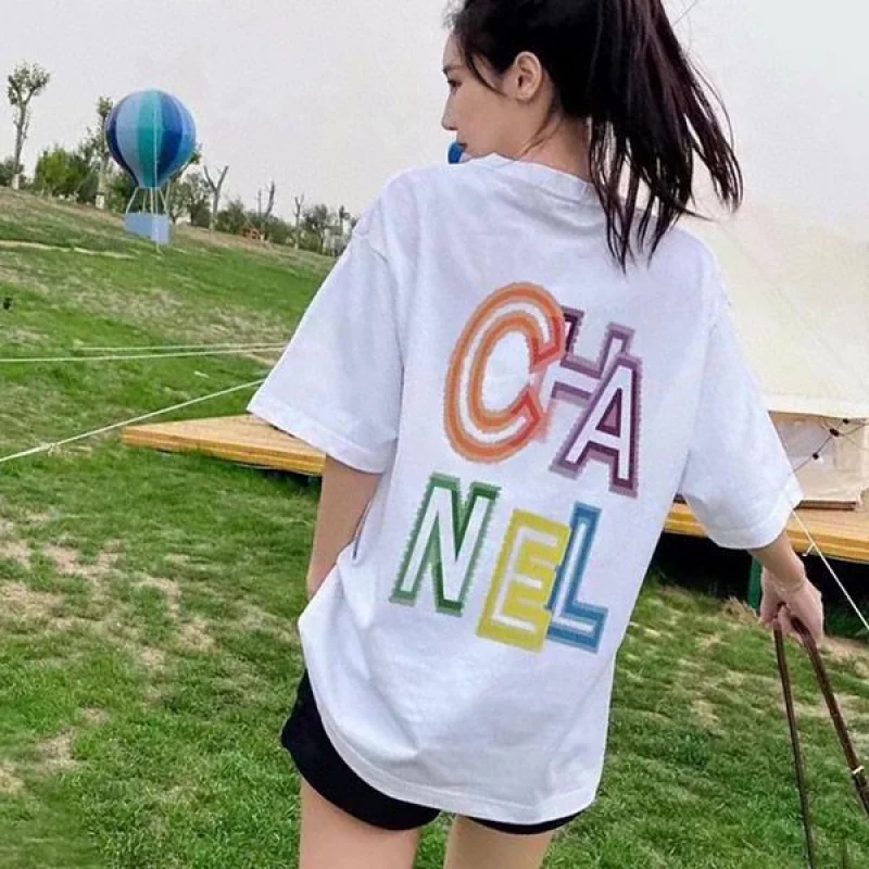 ☆超人気☆シャネル Tシャツ コピー プリント プレタ クルーズ 新作 半袖 2色 shn42675