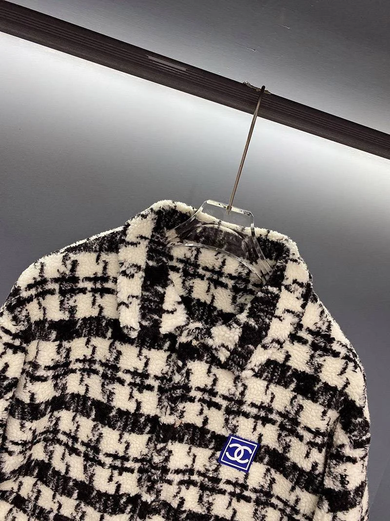 完売必至 シャネル偽物☆ 上品♪ RECAP ツイードダブルコート shs96218