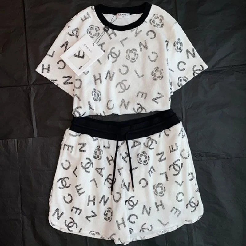 100%実物写真!シャネル ロゴ Tシャツ& ショーツ 上下セット コピー shz83729