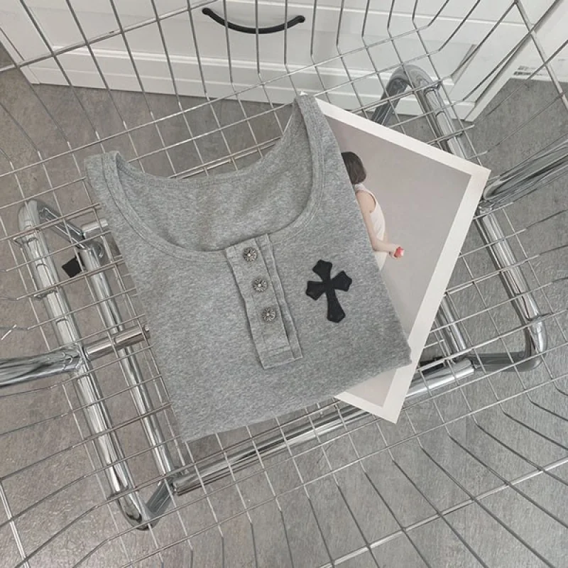 完売必至 クロムハーツ 偽物 クロス セメタリー Tシャツ Kue04006