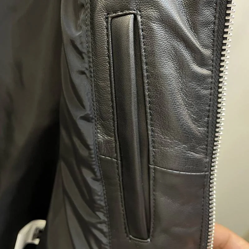定番人気 クロムハーツ ジャケット 偽物 ロゴ ジップアップ Kue18442