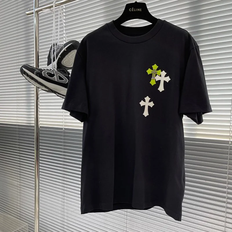 クロムハーツ セメタリークロス♪ロゴTシャツ 偽物 Kui88804