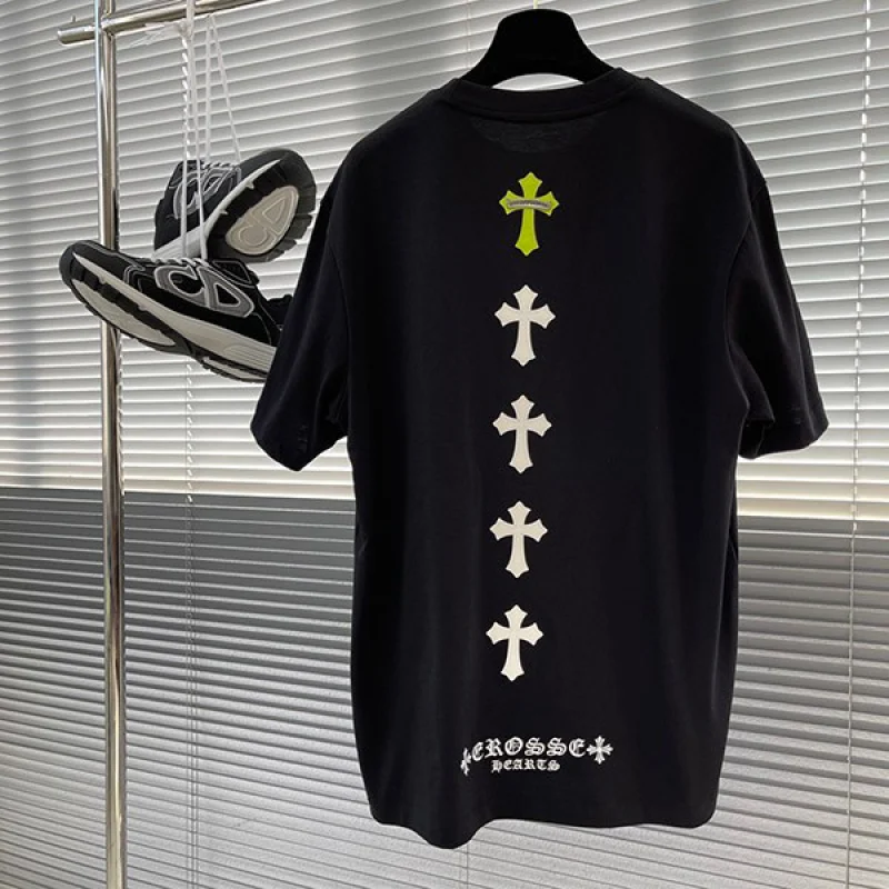 クロムハーツ セメタリークロス♪ロゴTシャツ 偽物 Kui88804
