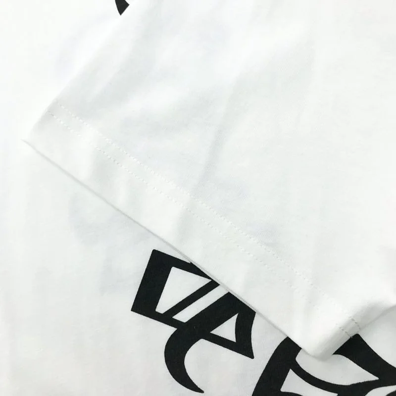 ☆超人気☆高品質♪♪♪クロムハーツ クロスTシャツ 激安 Kuj87157