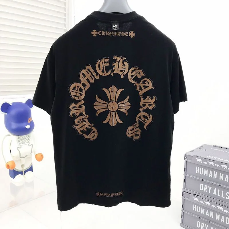 ★入手困難なクロムハーツ クロスTシャツ コピー★送料込 Kum34625