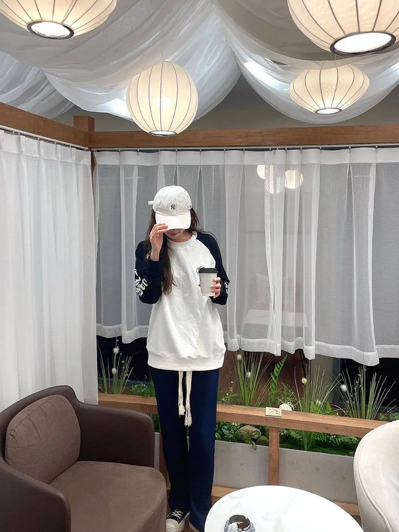 欲しい♡超限定♪クロムハーツ ロングＴシャツ コピー ホースシュー&amp;スター ブラック Kum61331
