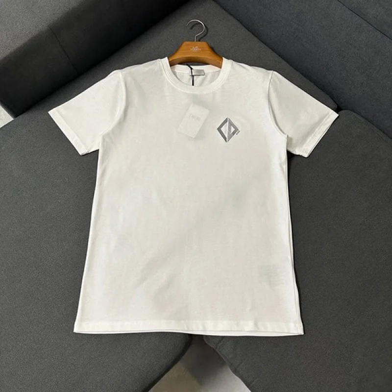 ディオール CD Diamond Tシャツ コピー 人気! Y150S250