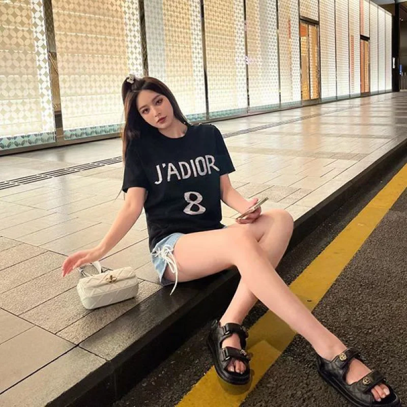 ★日本!!人気!かっこ可愛い♡ ディオール JADIOR ロゴ コットン Tシャツ 偽物 dei71683