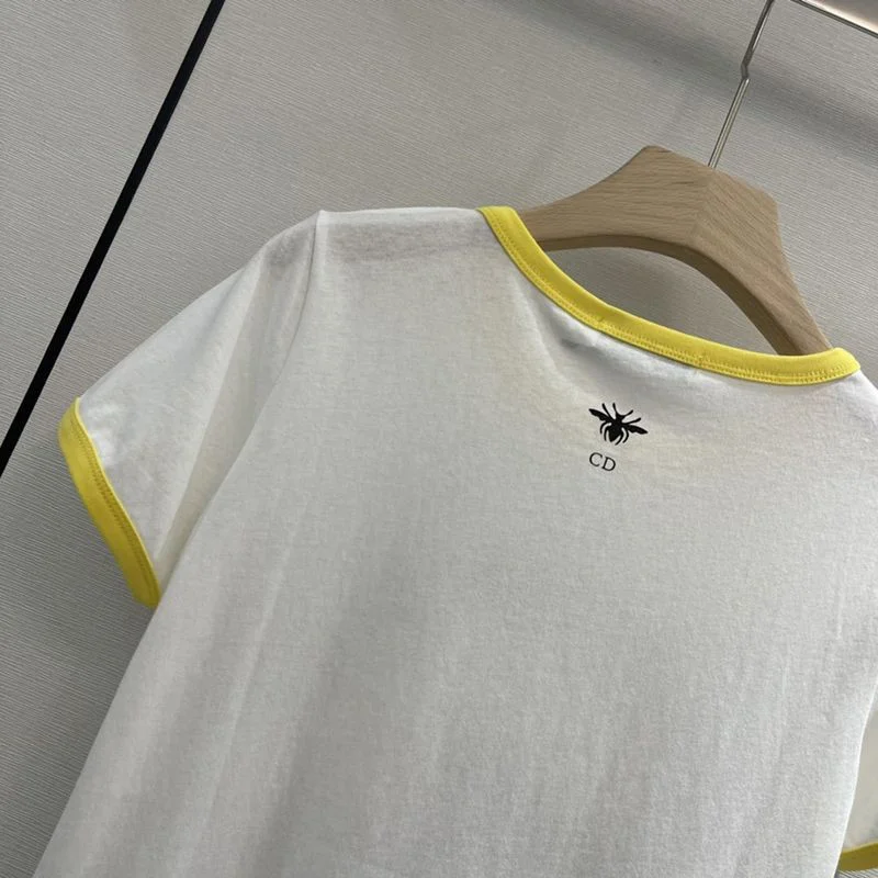 人気急上昇新作 ディオール シグネチャー入り Tシャツ 偽物 dem40209