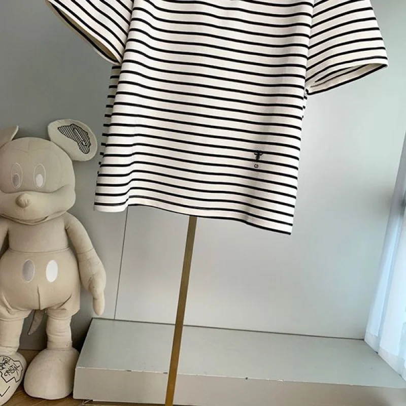ディオール ロゴ コットンジャージー Tシャツ コピー dem93635