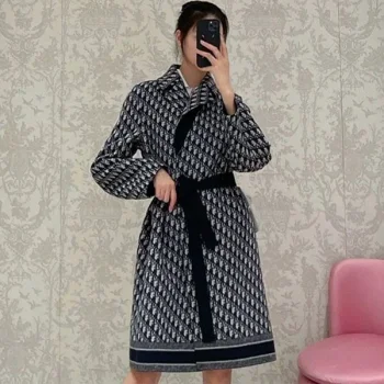 服 deg63708 スーパーコピー