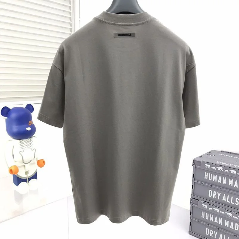 争奪戦 Fear of God エッセンシャルズ コピー キッズ半袖ロゴ入りTシャツ fed81908