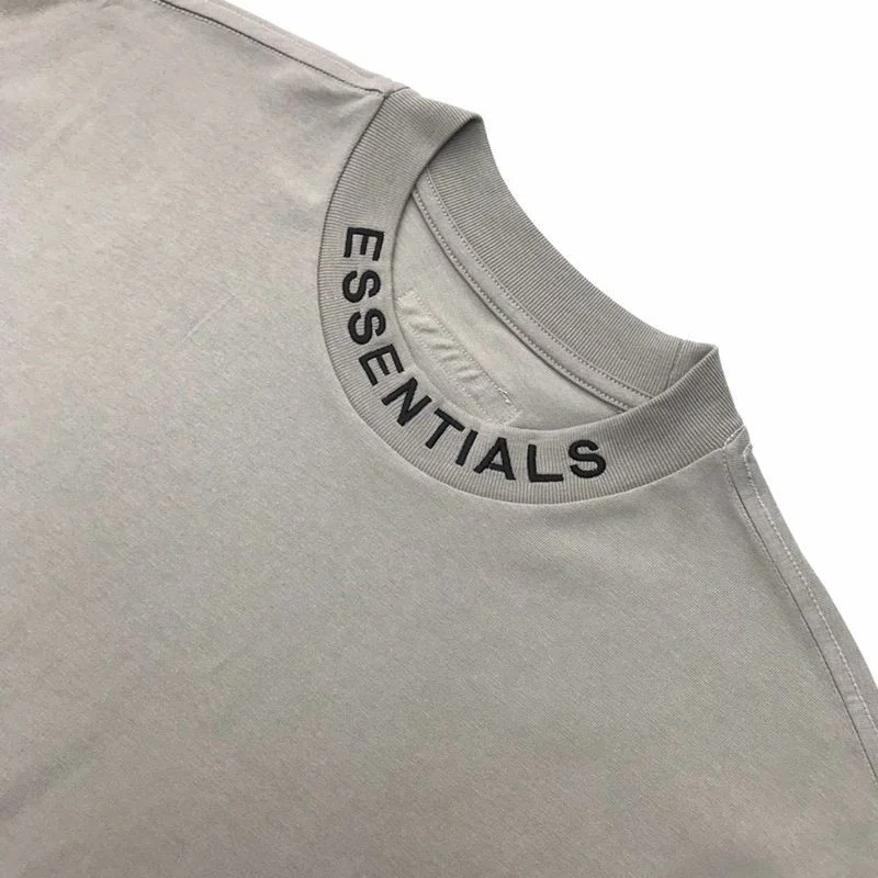 争奪戦 Fear of God エッセンシャルズ コピー キッズ半袖ロゴ入りTシャツ fed81908