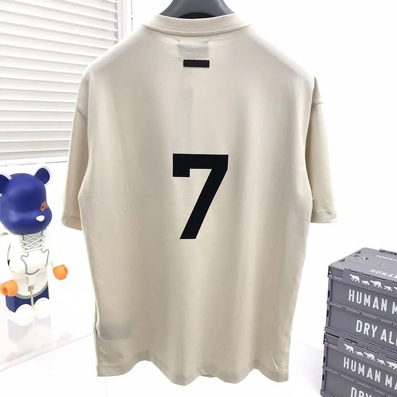 21-22AW Fear of God 偽物 エッセンシャルズ キッズ半袖ロゴ入りTシャツ fem88885