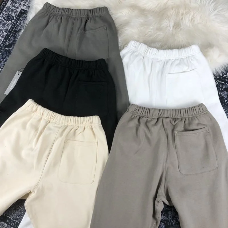 定番フィアオブゴッド エッセンシャルズ 偽物 スウェットパンツ 5色 fil59530