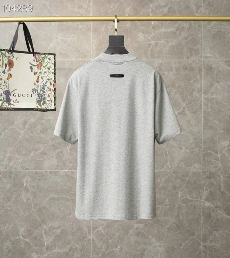 人気No1エルメネジルド ゼニア×フィア オブゴッド 偽物 コラボ Tシャツ グレー fis83844