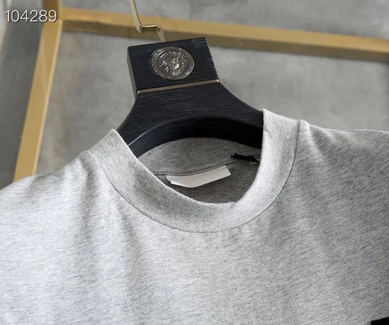 人気No1エルメネジルド ゼニア×フィア オブゴッド 偽物 コラボ Tシャツ グレー fis83844