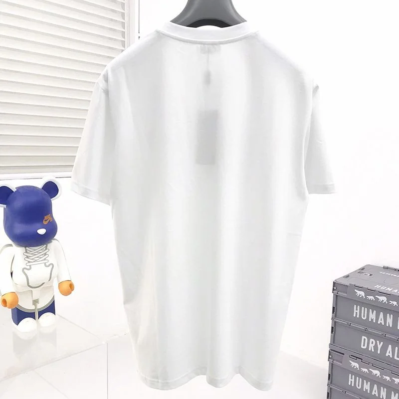 世界中で大人気♪フェンディ ROMA ロゴ クルーネック Tシャツ 偽物 fec93945