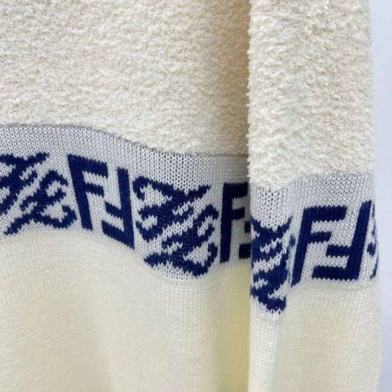 超希少!フェンディ☆ FFモチーフ ビスコース コピー セーター fee27700
