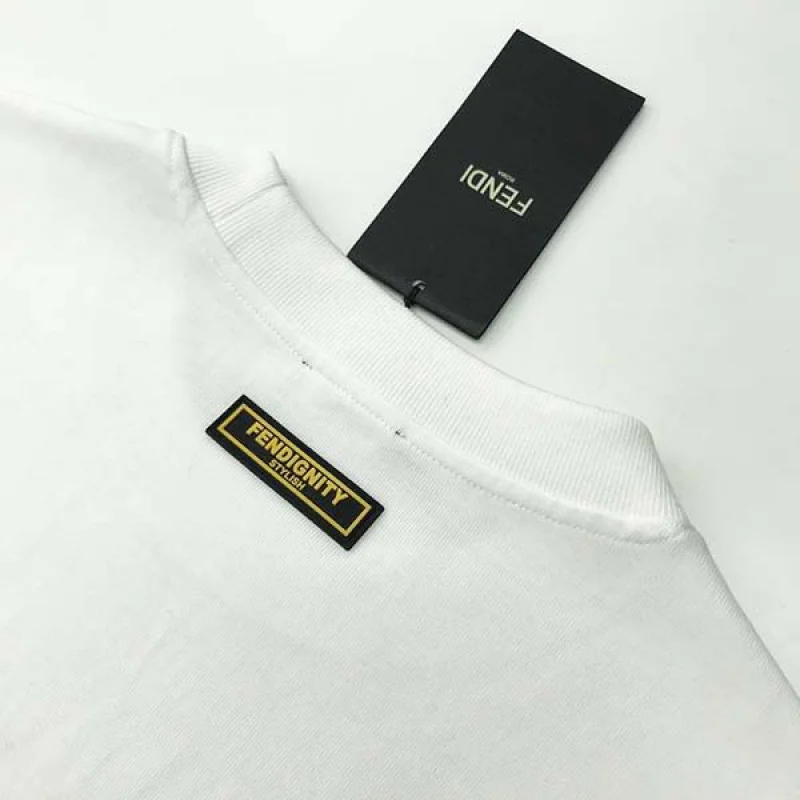 完売必至 フェンディ クロップド スウェットシャツ コピー fef88748