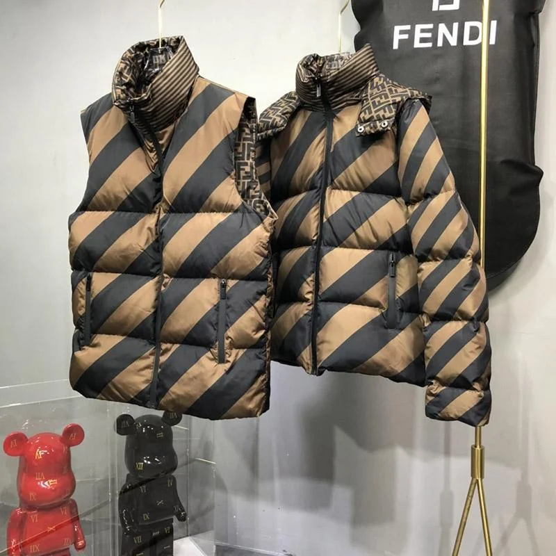 ☆超人気☆フェンディ ダウンベストスーパーコピー ☆両面着用可能☆ feh38445