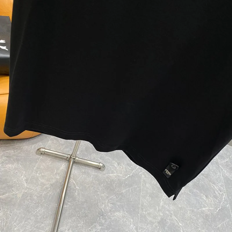 フェンディ 偽物 FFロゴ Tシャツ fel39001