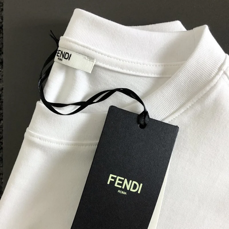 定番フェンディ ホワイト ジャージー 半袖 Tシャツ コピー fem81586