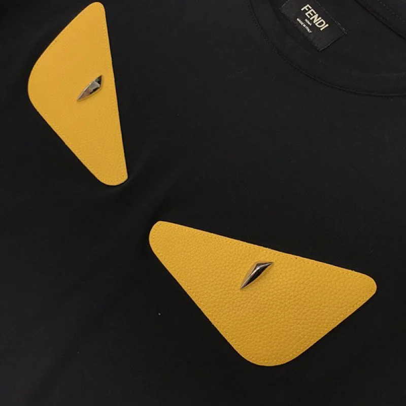 争奪戦 フェンディモンスター ロゴ クルーネック 偽物 Tシャツ fev46686