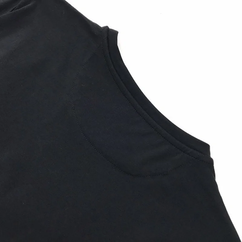 争奪戦 フェンディモンスター ロゴ クルーネック 偽物 Tシャツ fev46686