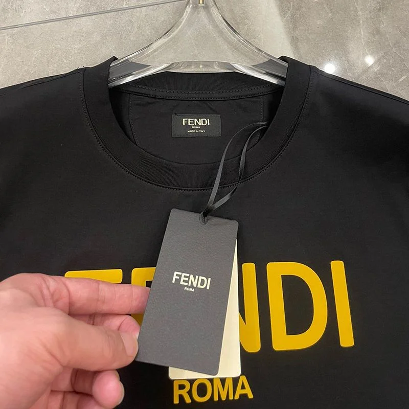 入手困難 フェンディ◆クルーネックロゴジャージーTシャツ fev16119