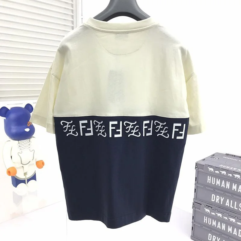 入手困難 フェンディ◆クルーネックロゴジャージー コピー Tシャツ fez31674