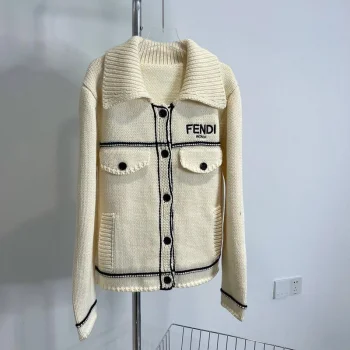 服 fee96685 スーパーコピー