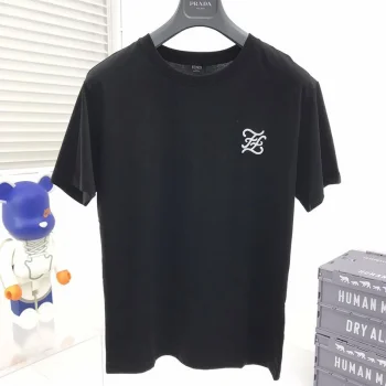 服 feo83973 スーパーコピー