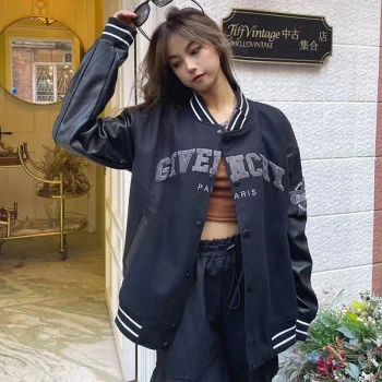 服 jiq95439 スーパーコピー